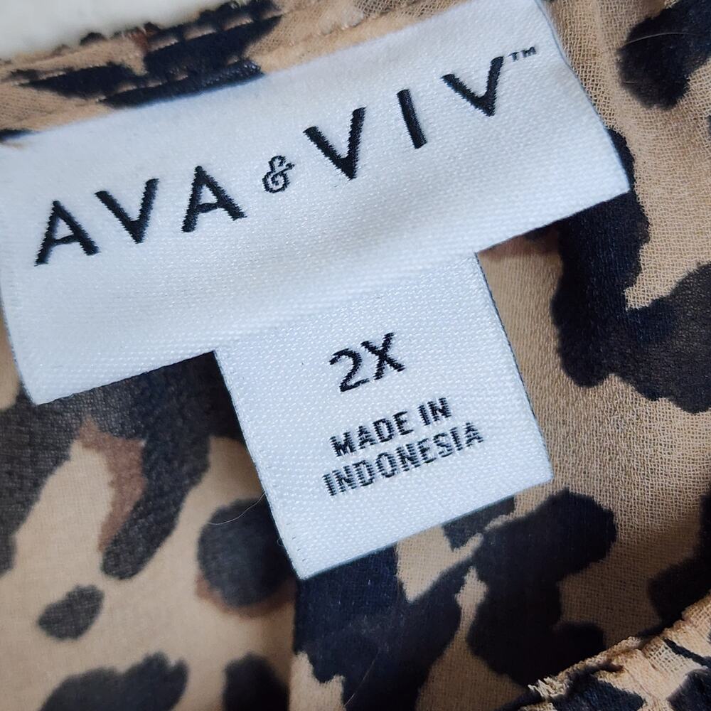 Ava & Viv 2x Leopard Cheetah Print Long Sleeve Bl… - image 2
